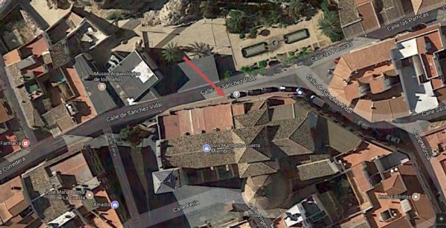 Proyecto Abraham cede un contenedor de ropa a Critas de Alhama, Foto 1