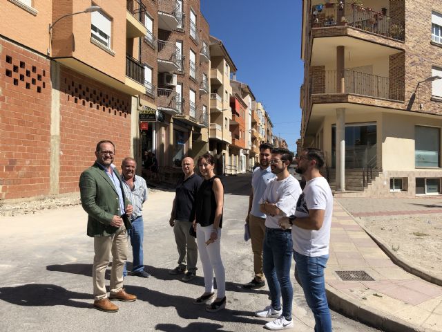 La Comunidad financia con 126.000 euros la renovación de tres calles de Bullas - 1, Foto 1