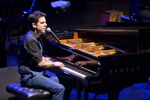 Noche de contrastes en Jazz San Javier con la espectacular BVR Flamenco Big Band y el cantante y pianista de Nuevo York, Tony Desare - 2, Foto 2