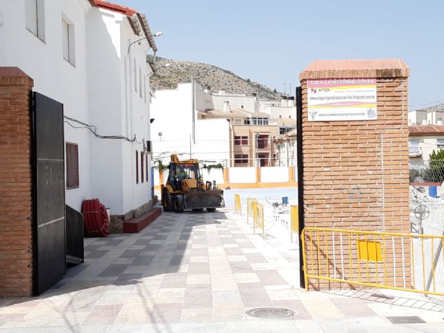Comienzan las obras de la pista polideportiva del CEIP Virgen de las Maravillas y la renovación del vallado perimetral - 2, Foto 2