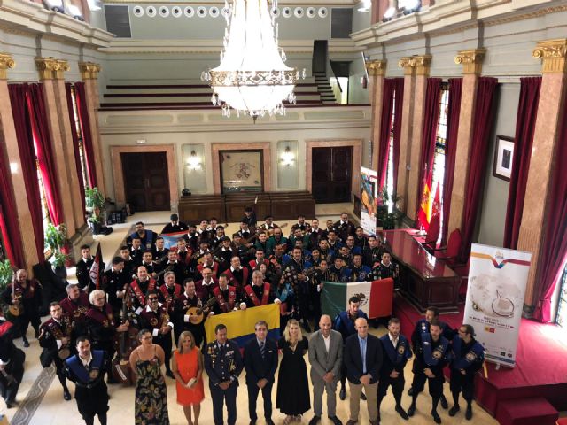 El XXIII Certamen Internacional de Tunas del Barrio del Carmen llenará de rondas el Cuartel de Artillería este fin de semana - 1, Foto 1