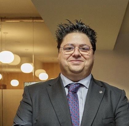 El nuevo director de la Escuela de Economía del Colegio de Economistas, Marcos Antón, impulsará la formación de calidad  y tecnológica en el nuevo ciclo post Covid19 - 1, Foto 1