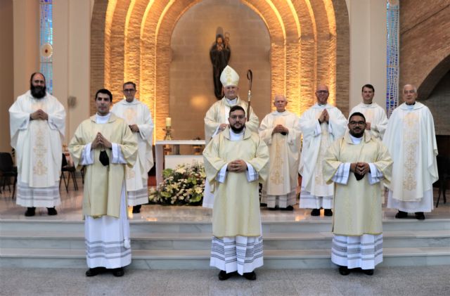 Pedro, Pablo y Francisco Armando, los nuevos diáconos de la Diócesis de Cartagena - 1, Foto 1