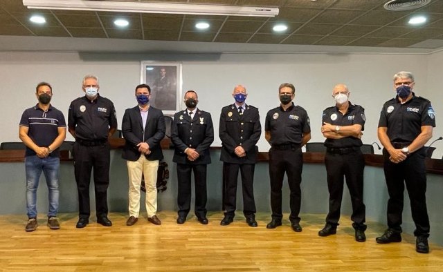 Acto de homenaje y despedida a seis agentes de Policía Local  ante su jubilación - 1, Foto 1