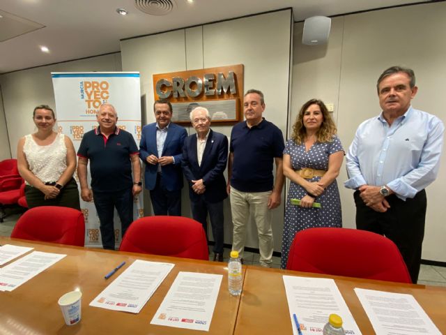 PROYECTO HOMBRE MURCIA, CROEM, UGT y CCOO impulsarán la prevención y el abordaje de adicciones en las empresas - 2, Foto 2