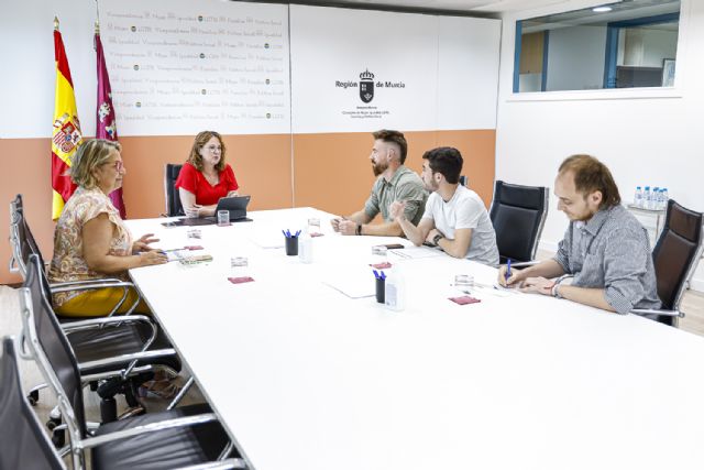 Isabel Franco se reúne con los responsables de la Coordinadora ONGD de la Región de Murcia - 1, Foto 1