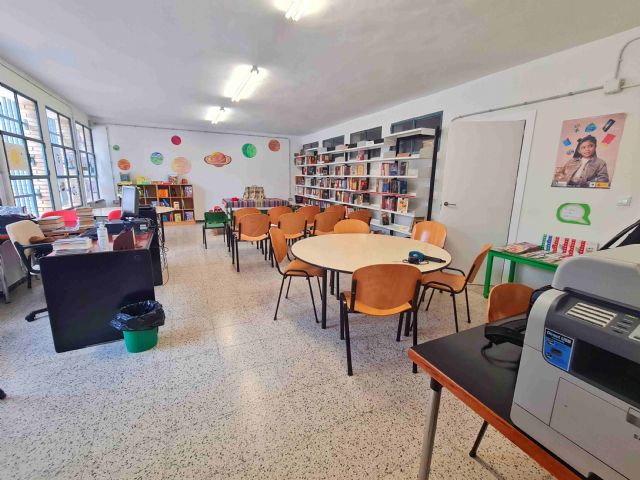 Los centros de lectura en pedanías se amplían con la puesta en funcionamiento de un nuevo espacio en Navares - 1, Foto 1