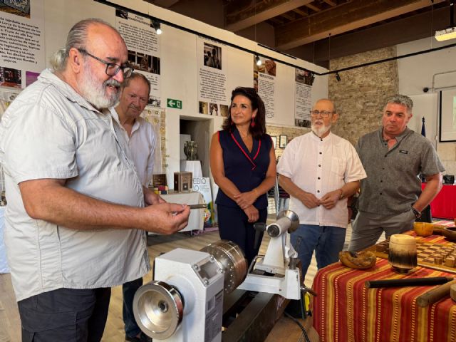 La Casa del Artesano de Lorca dedica julio a la carpintería, la taracea y el pirograbado dentro de la iniciativa 12 meses, 12 oficios - 4, Foto 4