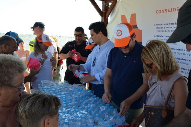 La campaña Disfruta de un baño seguro llegó a la playa Barnuevo - 2, Foto 2