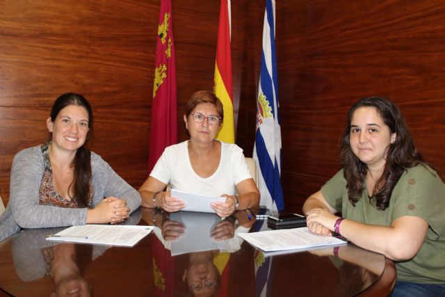 Ayuntamiento de Jumilla y Asociación 4 Patas firman convenio de colaboración por 43.000 euros - 1, Foto 1