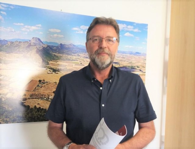 Saorín: Debemos aprender a relacionarnos de una manera distinta - 1, Foto 1