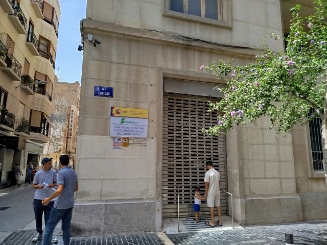 El PCAN pide al Gobierno de España la reforma inmediata del edificio de la Seguridad Social de la calle Caridad - 5, Foto 5