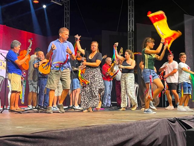 La XLII edición del Encuentro de Cuadrillas llena la Plaza Antonio Cortijos - 3, Foto 3