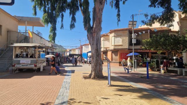 Cerca de 60 negocios de Los Belones, juntos en internet en plena temporada del Mar Menor - 4, Foto 4