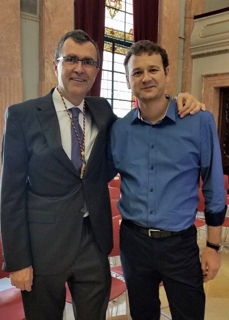 Ahora Murcia denuncia que el jefe de Gabinete de la consejera de Educación trata de continuar como contratista municipal y colocar a su mujer - 1, Foto 1