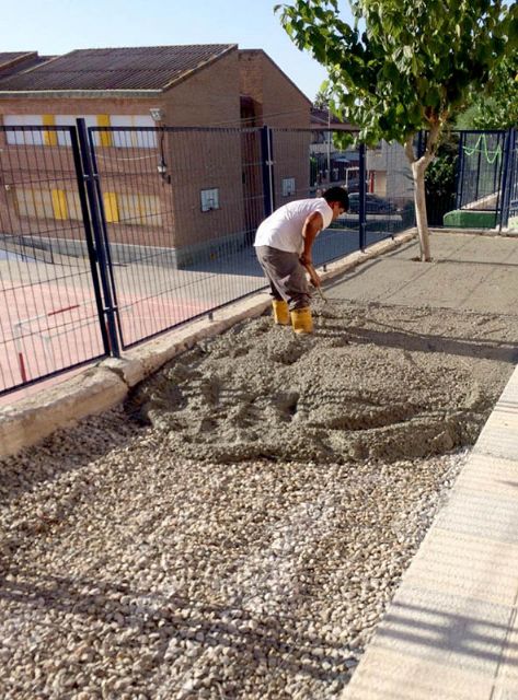 El Ayuntamiento de Lorquí realiza mejoras en el módulo de infantil del Colegio Dolores Escámez durante el verano - 1, Foto 1