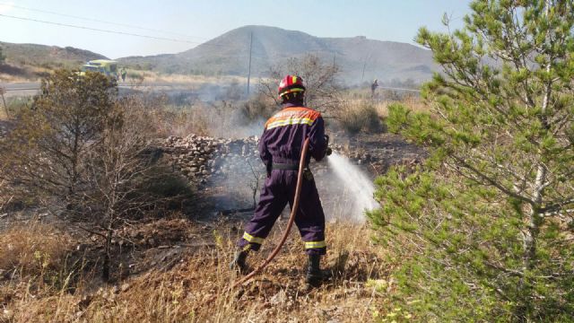 Voluntarios de Protección Civil de Puerto Lumbreras vigilan el Cabezo de la Jara y la Sierra de Enmedio para prevenir incendios forestales - 2, Foto 2