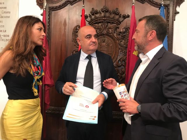 Ayuntamiento de Lorca y Fundación Vodafone formarán a 900 mayores en la utilización de smartphones y tablets para disminuir la brecha digital entre generaciones - 1, Foto 1