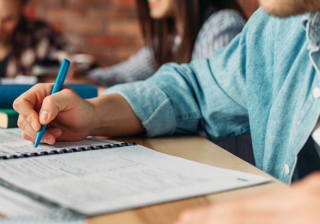 Abierto el plazo de matrícula de los cursos del centro de educación de adultos - 1, Foto 1