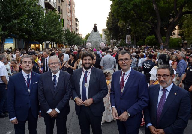López Miras acompaña a la Virgen de la Fuensanta a su llegada a Murcia - 1, Foto 1