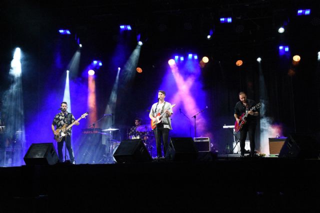 MARLON y ATIENTAS animan la noche Calasparreña con el mejor pop del momento - 1, Foto 1