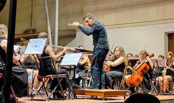 Juan Manuel Velázquez Ruiz gana el 2º premio de directores de Banda en la XIX edición del concurso internacional - 1, Foto 1