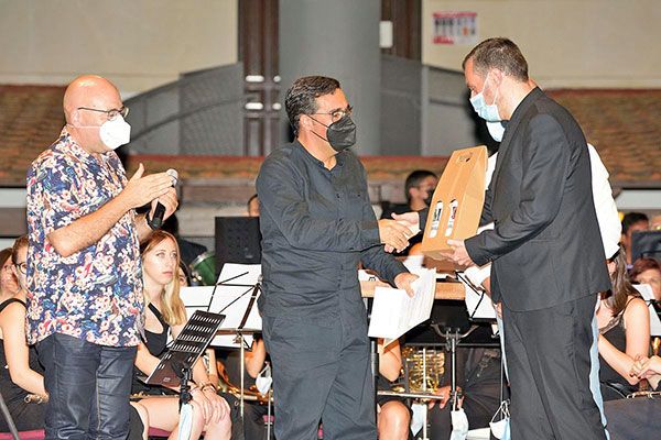 Juan Manuel Velázquez Ruiz gana el 2º premio de directores de Banda en la XIX edición del concurso internacional - 2, Foto 2