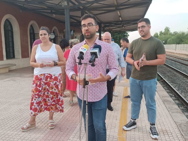 PSOE: Impulsamos medidas para favorecer el acceso al transporte de los jóvenes de Torre Pacheco - 1, Foto 1