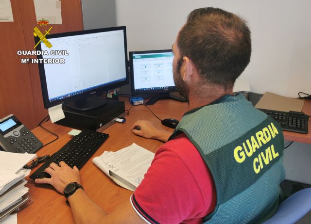 La Guardia Civil detiene al presunto autor de una estafa en criptomonedas valorada en 36.000 euros, Foto 1