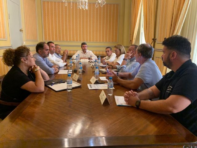 La Comunidad amplía hasta final de año la bonificación de las tasas de ocupación para embarcaciones pesqueras - 1, Foto 1