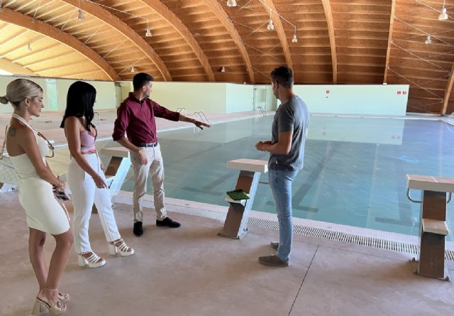 El Ayuntamiento pone en marcha la redacción de un estudio de viabilidad para licitar la concesión de la piscina cubierta climatizada - 1, Foto 1