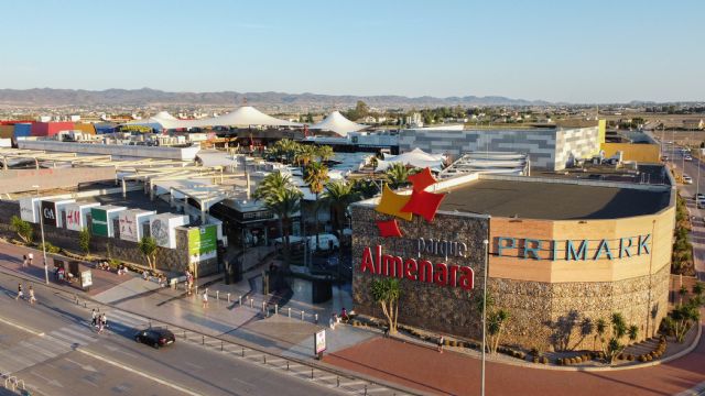 Aumento significativo en Parque Almenara: Crecen un 25% los visitantes y un 20% las ventas en el centro comercial - 1, Foto 1