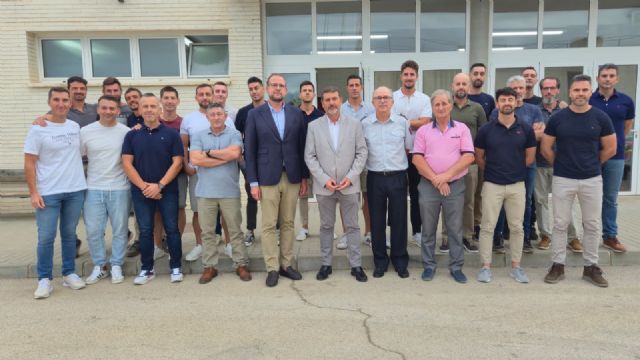 El Ayuntamiento inicia la formación de los nuevos conductores del Servicio de Extinción de Incendios y Salvamento - 1, Foto 1