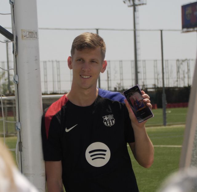 El FC Barcelona presenta su nuevo álbum digital de cartas 25/26 en Collectibol tras superar los 10 millones en su debut - 2, Foto 2