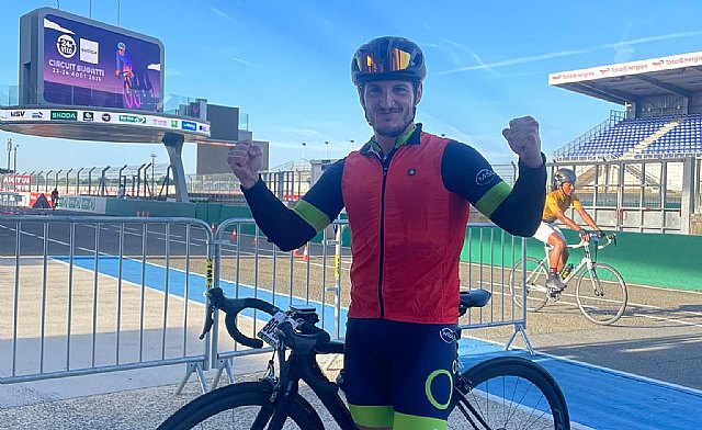 Carlos Yebra, con tan solo 32 años, lleva la esclerosis múltiple al mítico circuito de Le Mans gracias a AMDEM - 1, Foto 1