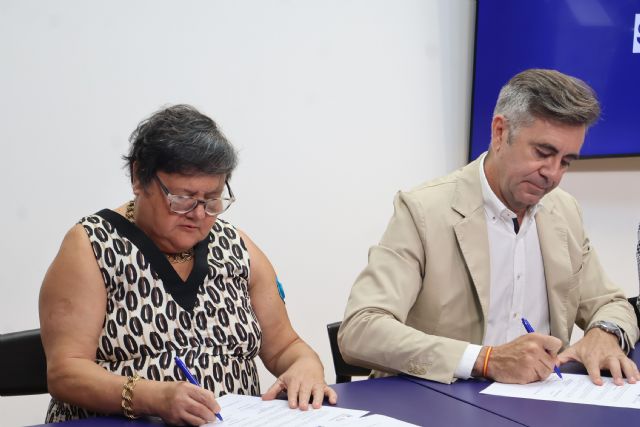 San Pedro del Pinatar refuerza su compromiso con la accesibilidad con un convenio de colaboración con FAMDIF/COCEMFE-Murcia - 3, Foto 3