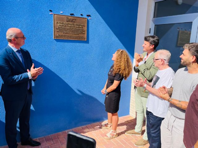 El alcalde de Molina de Segura y el consejero de Educaci�n inauguran la nueva escuela infantil Mart�n �lvarez Muelas en Mirador de Agridulce