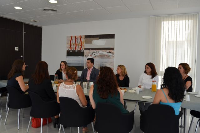 Representantes de Unicef visitaron el municipio con motivo de su solicitud de adhesión a la red Ciudades Amigas de la Infancia - 2, Foto 2