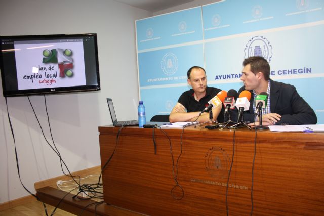El Alcalde de Cehegín presenta un Plan de Empleo Local dirigido a personas con especiales dificultades de inserción laboral - 2, Foto 2