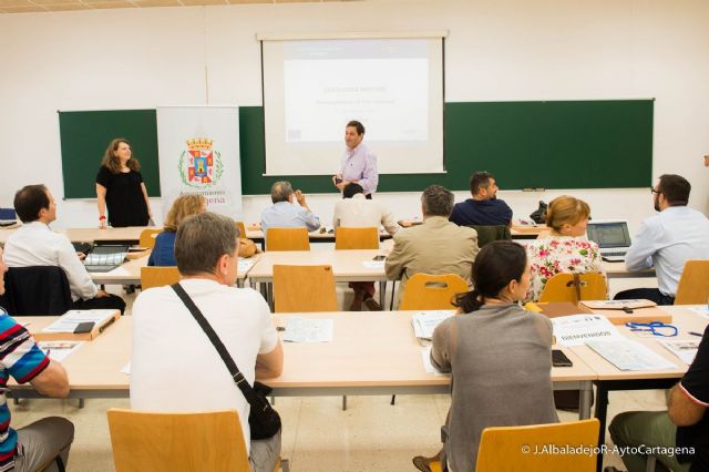 Expertos europeos se dan cita en Cartagena para estudiar las posibilidades del Castillo de los Moros - 2, Foto 2