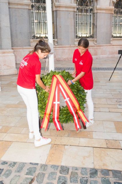 Centenares de personas arropan el homenaje a las Gentes del Mar en el Día de la Provincia Marítima - 5, Foto 5