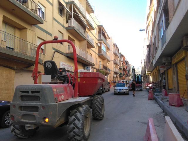 El PSOE exige al PP que no ignore las quejas de los vecinos y gestione mejor las obras de regeneración que tienen media Lorca patas arriba - 2, Foto 2