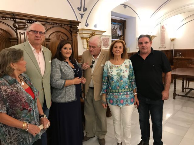 El Ayuntamiento finaliza los trabajos de restauración de la Capilla del Rosario con la construcción de un armario para la sacristía realizado por el taller municipal de carpintería - 2, Foto 2