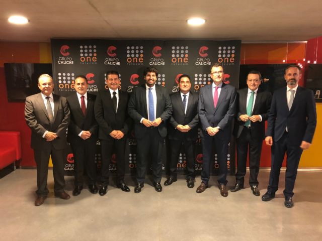 López Miras asiste a la XX Convención del Grupo Caliche-One Telecom - 1, Foto 1