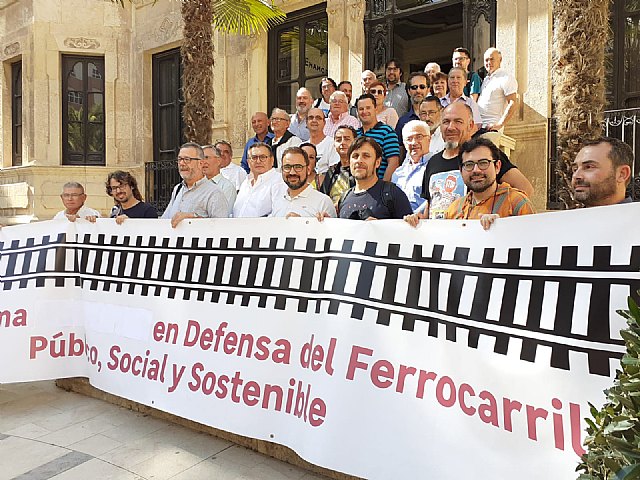 La Plataforma en Defensa del Ferrocarril de la Región de Murcia reclama la reapertura de la línea Lorca- Almanzora - Baza - Guadix, aprovechando parte de su trazado - 1, Foto 1