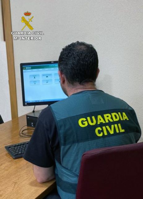 La Guardia Civil detiene a la madre de dos adolescentes por un supuesto delito de abandono de menores - 1, Foto 1