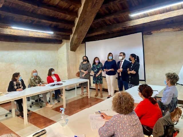 Comienza la II edición del ‘Proyecto Carmen’ de la Federación de Organizaciones de Mujeres de Lorca - 1, Foto 1