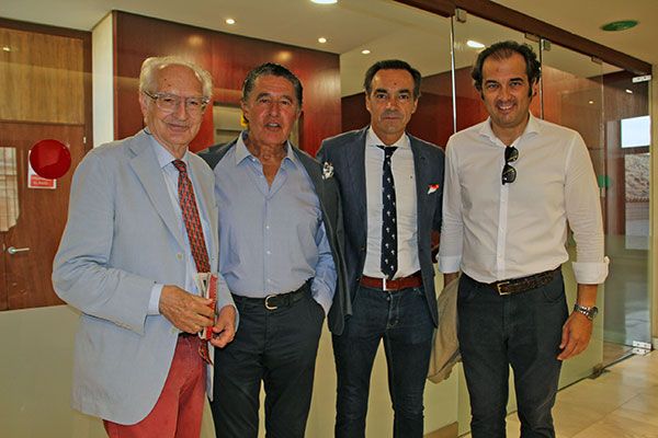 En el Archivo General de India, hispalense se celebró el coloquio de tres matadores en su experiencia en la Maestranza de Sevilla - 3, Foto 3