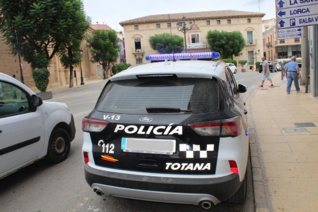 La Policía Local se adhiere a la campaña de inspección de vehículos promovida por la DGT, que tendrá lugar del 10 al 16 de octubre, Foto 1
