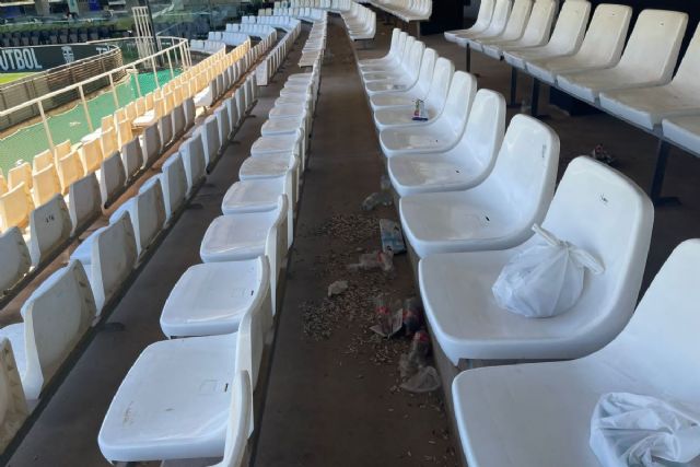 El Ayuntamiento rescinde el contrato de limpieza del Cartagonova y Palacio de Deportes por los reiterados incumplimientos de la empresa - 1, Foto 1